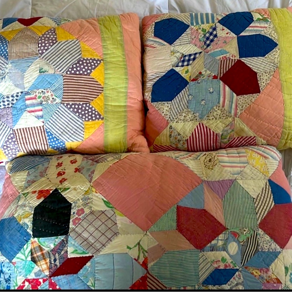 ***SOLD on ♏️***Pillows